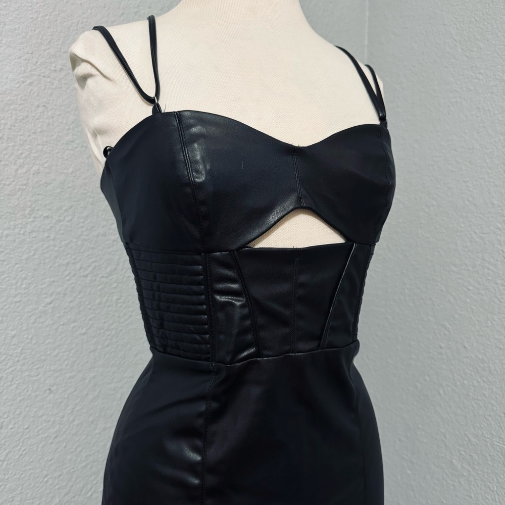 Zara Bloggers Fav Topstitched Faux Leather Midi Slit Christmas CutOut Dress Sz M - Picture 13 of 17